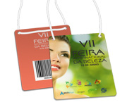 CREDENCIAIS COUCHÊ 300G VERNIZ UV TOTAL FRENTE COM CORDÃO SEM CLIP JACARÉ 87X120MM