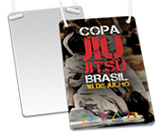 CREDENCIAIS COUCHÊ 300G VERNIZ UV TOTAL FRENTE COM CORDÃO SEM CLIP JACARÉ 90X147MM - 4X0 - 500unid - C0915500C1