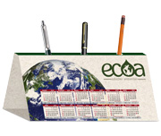 CALENDÁRIOS E FOLHINHAS 2025 CALENDÁRIO DE MESA PORTA CANETAS HORIZONTAL COUCHÊ 300G VERNIZ UV TOTAL FRENTE - 4X0 - 5000unid - 11011E